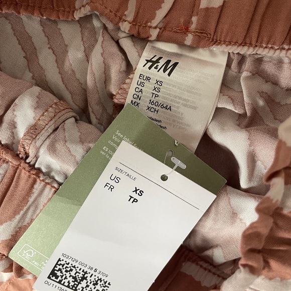 NWT Pink Zebra striped pants - Picture 2 of 2